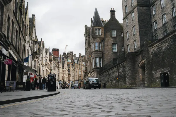 Cockburn St